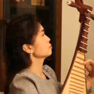 王雪冰   正在直播...